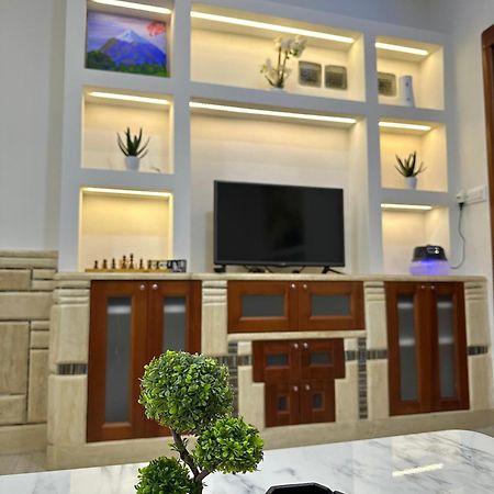 Sea View Apartament. Luxury Area In Durres Beach. Lejlighed Eksteriør billede