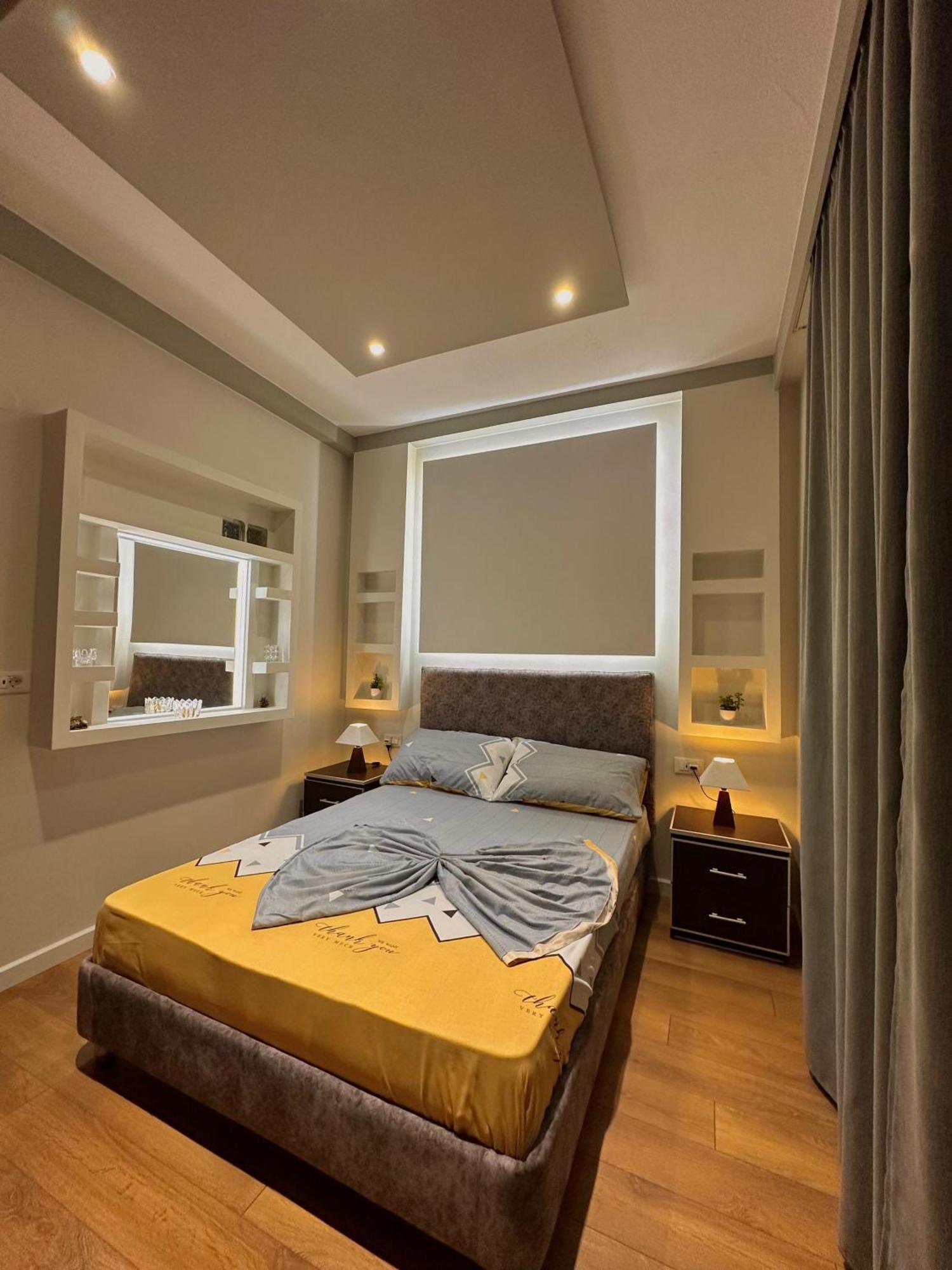 Sea View Apartament. Luxury Area In Durres Beach. Lejlighed Eksteriør billede