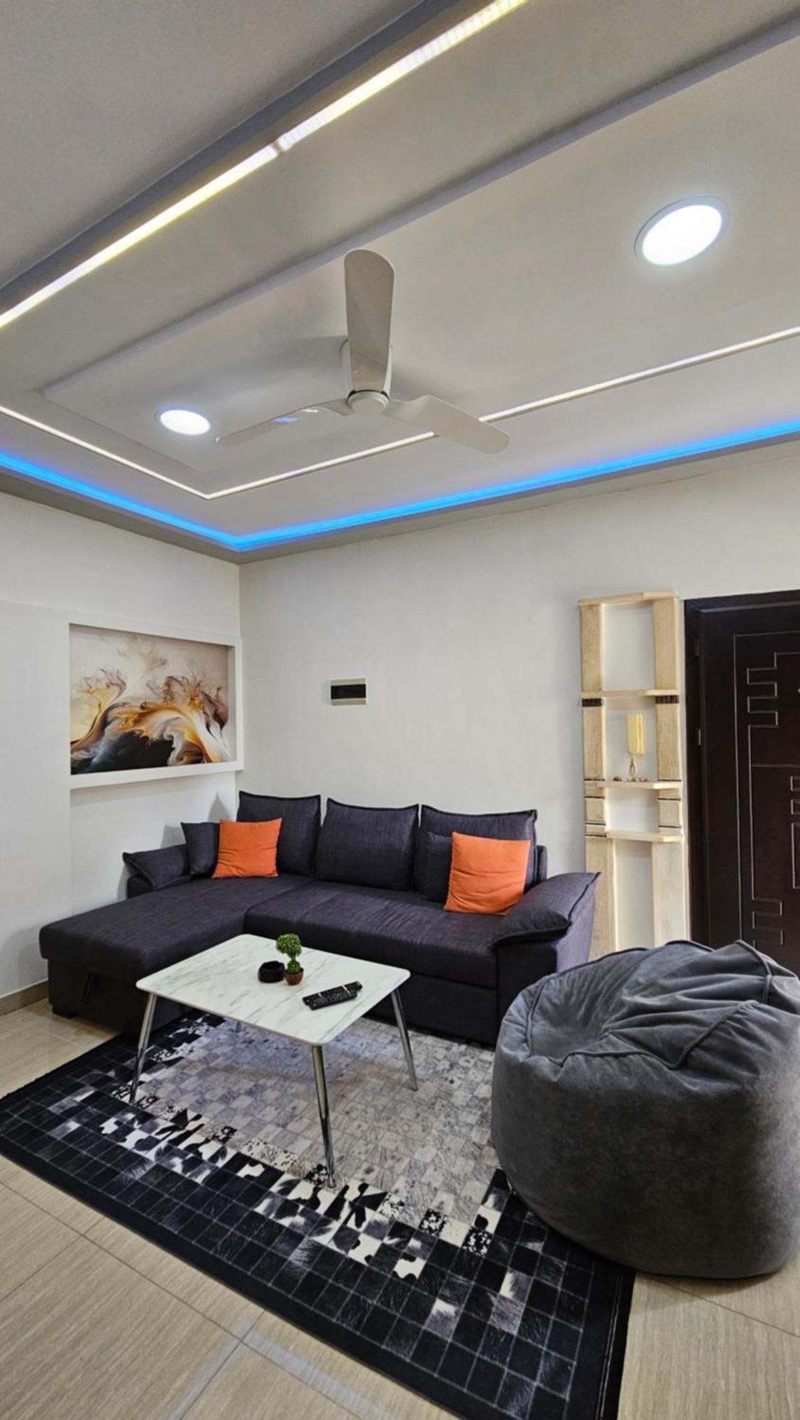 Sea View Apartament. Luxury Area In Durres Beach. Lejlighed Eksteriør billede